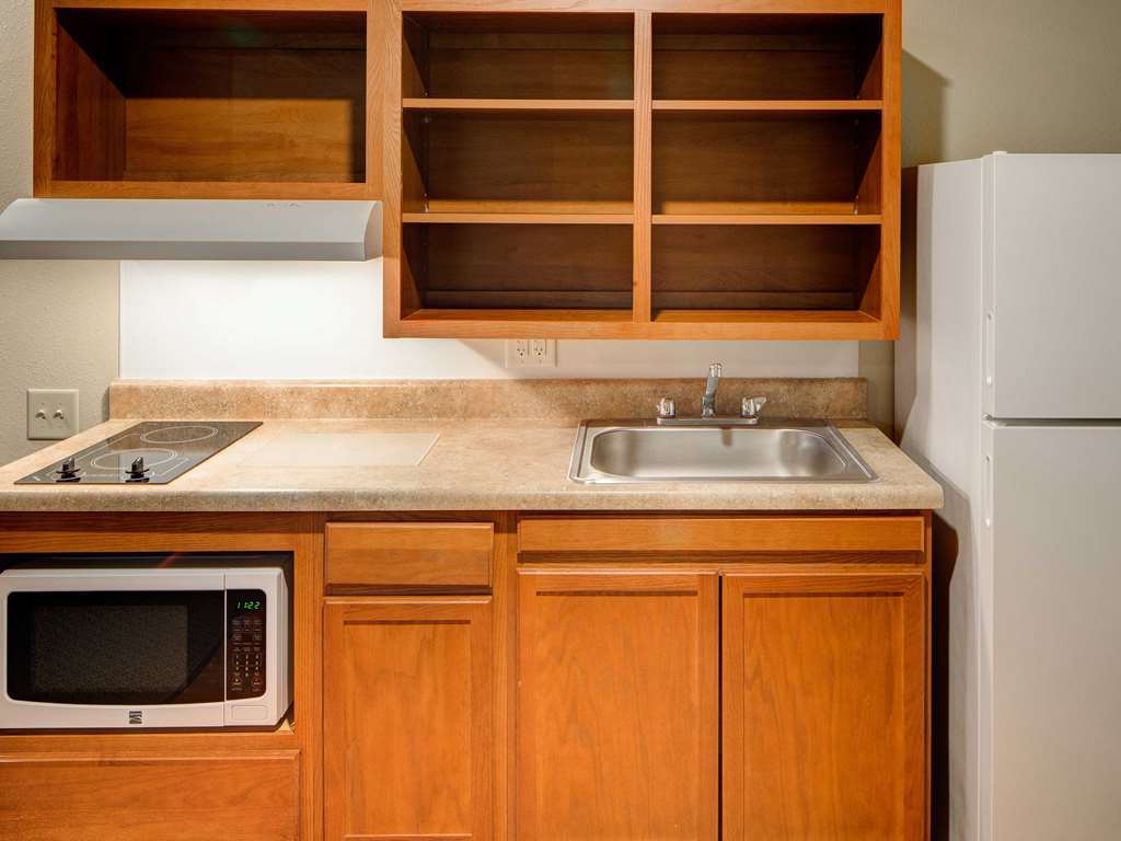Woodspring Suites Lincoln Northeast I-80 Zimmer foto