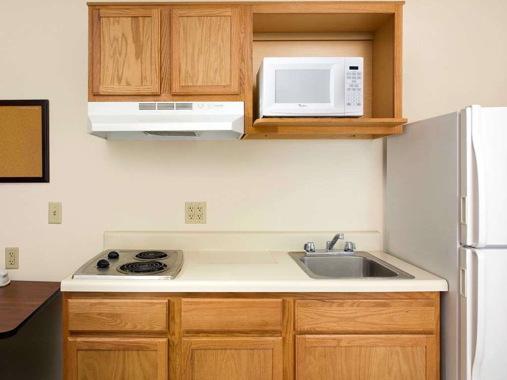Woodspring Suites Lincoln Northeast I-80 Zimmer foto
